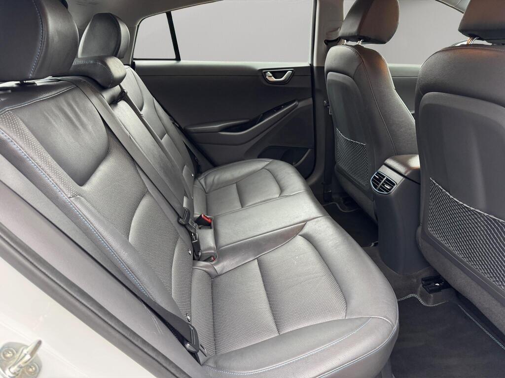 Used Hyundai IONIQ 2017 for sale - 76294760: Photo 52