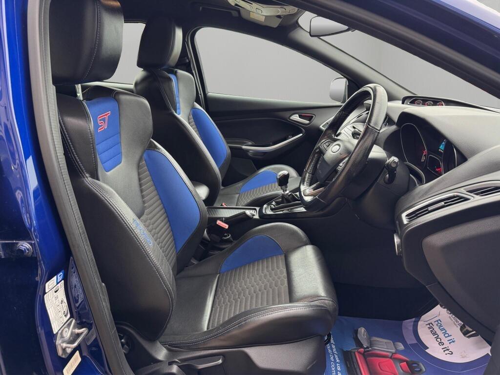 Used Ford Focus 2015 for sale - 77330540: Photo 12