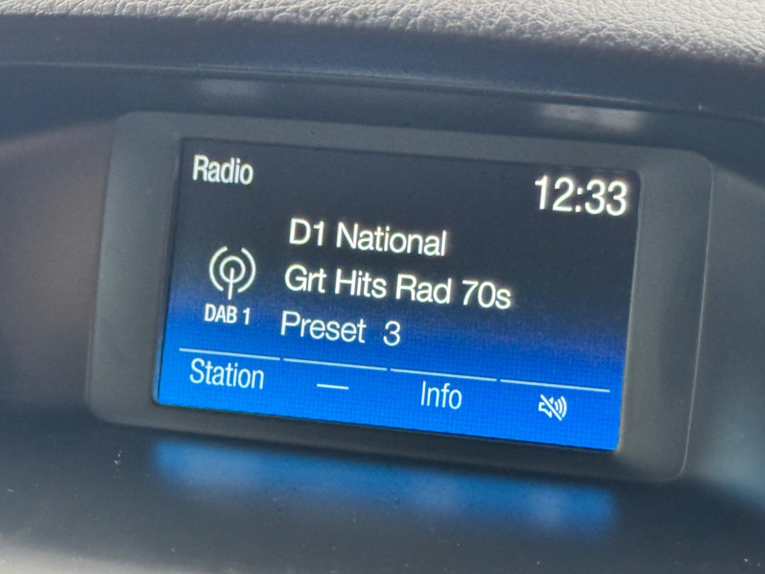 Used Ford Focus 2015 for sale - 77330540: Photo 16