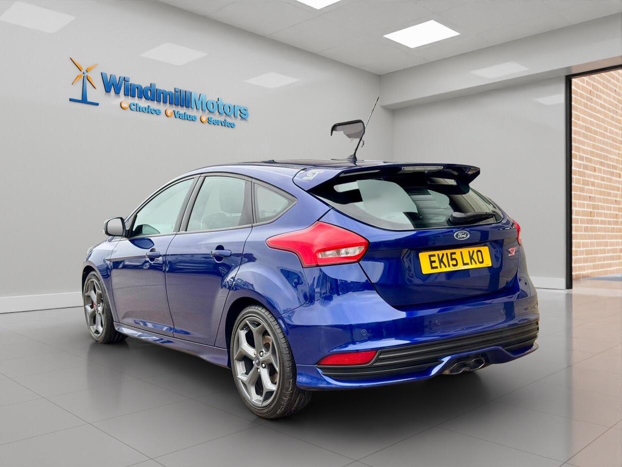 Used Ford Focus 2015 for sale - 77330540: Photo 8