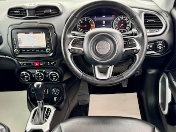 Used Jeep Renegade 2016 for sale - 79361493: Photo
