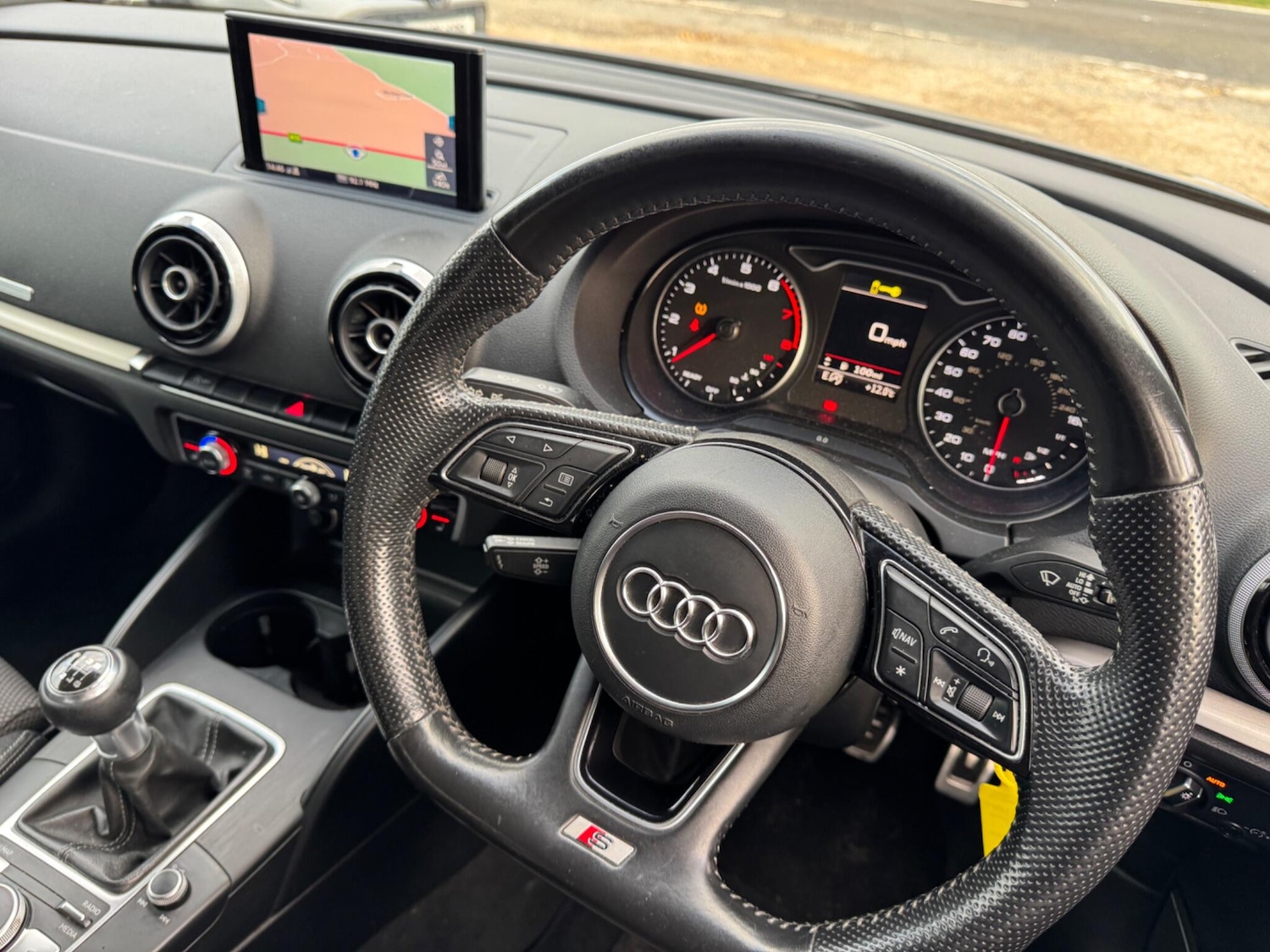 Used Audi A3 2017 for sale - 76398567: Photo 2