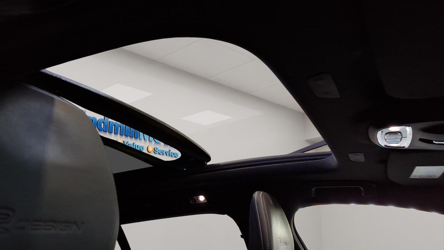 Used Volvo V60 2019 for sale - 77320473: Photo 3