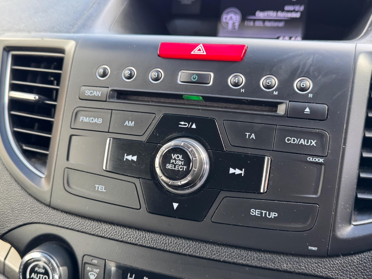 Used Honda CR-V 2014 for sale - 76314424: Photo 18