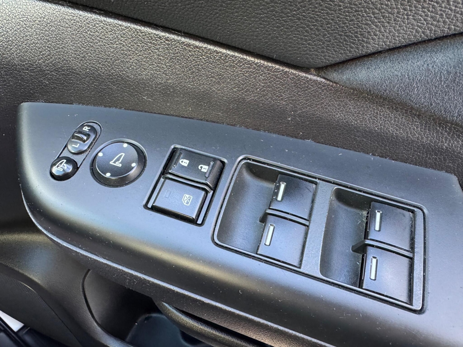 Used Honda CR-V 2014 for sale - 76314424: Photo 25