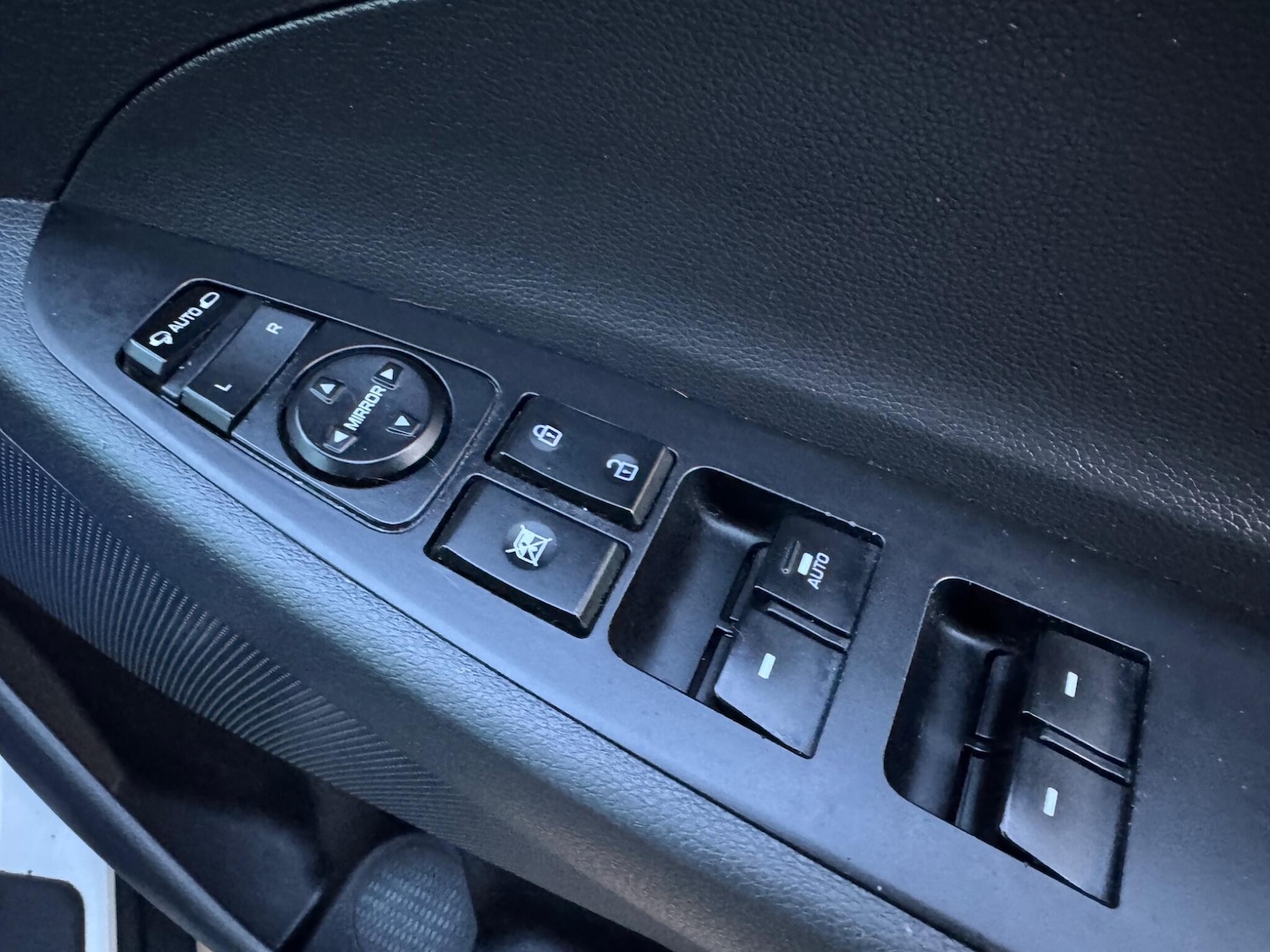 Used Hyundai TUCSON for sale - 77266609: Photo 34