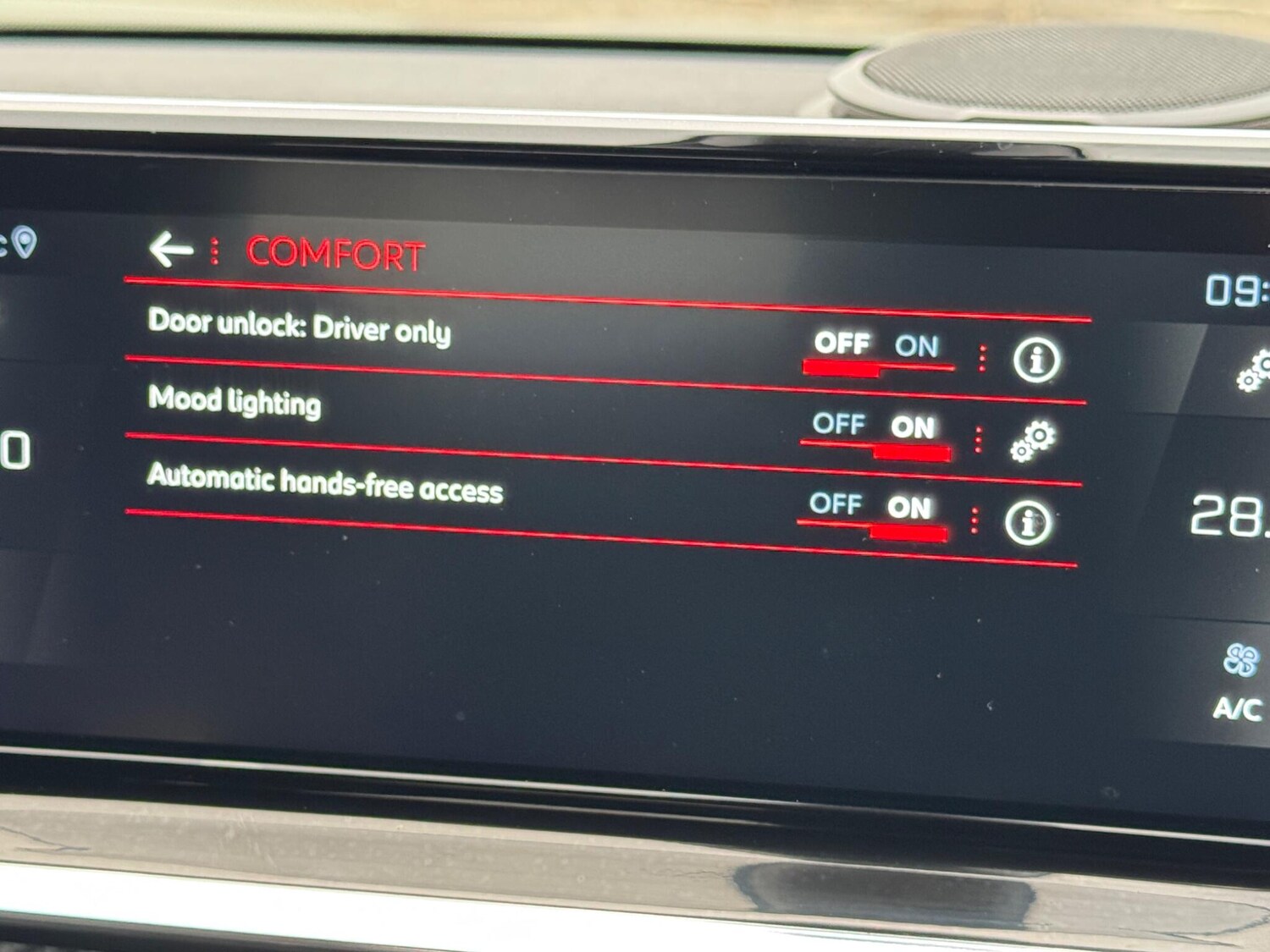 Used Peugeot 2008 2021 for sale - 76283242: Photo 28