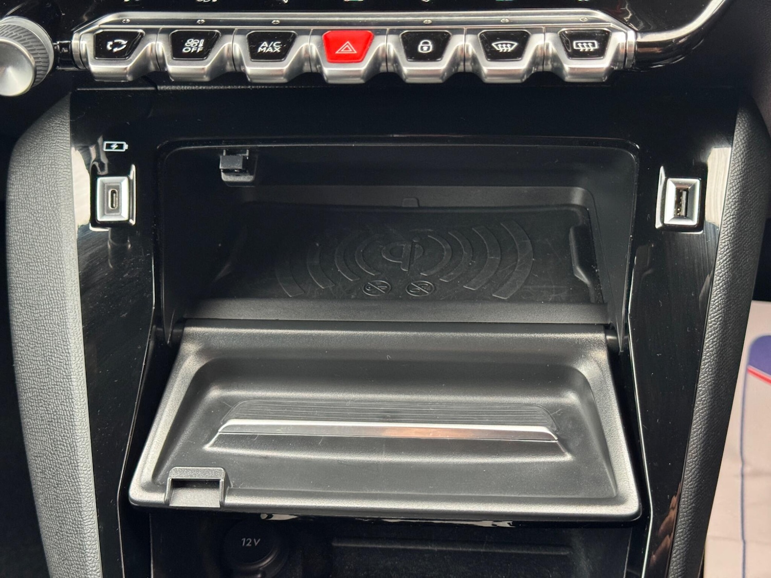 Used Peugeot 2008 2021 for sale - 76283242: Photo 44