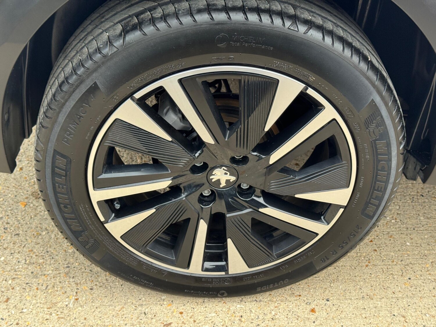 Used Peugeot 2008 2021 for sale - 76283242: Photo 63