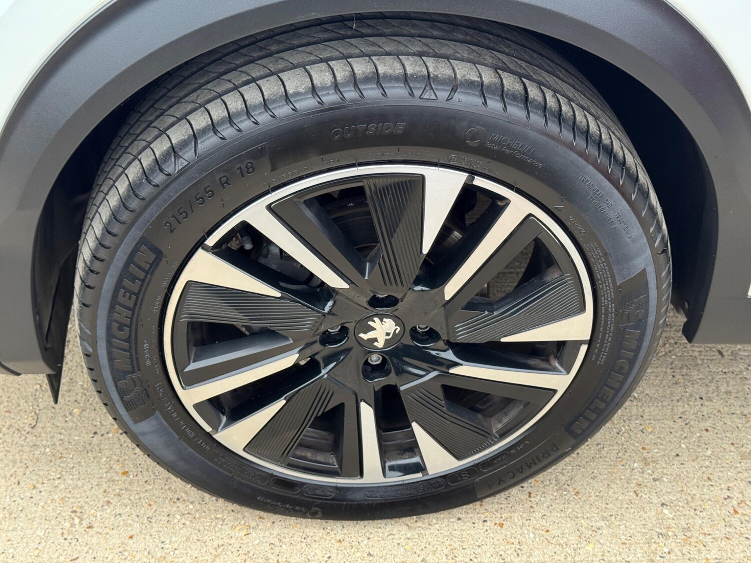 Used Peugeot 2008 2021 for sale - 76283242: Photo 66