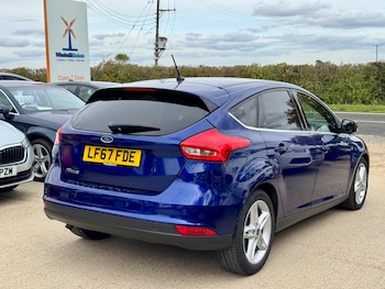 Used Ford Focus 2017 for sale - 76109437: Photo 3
