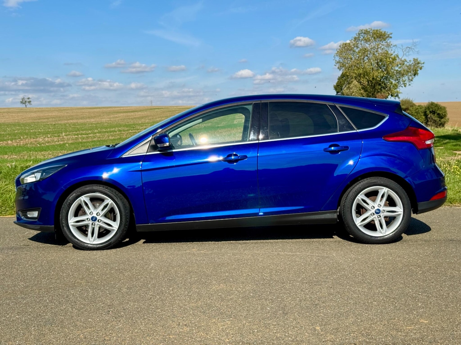 Used Ford Focus 2017 for sale - 76109437: Photo 7
