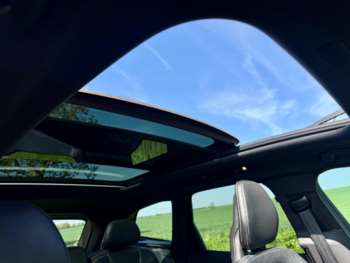 Used Volvo XC60 2018 for sale - 74521013: Photo