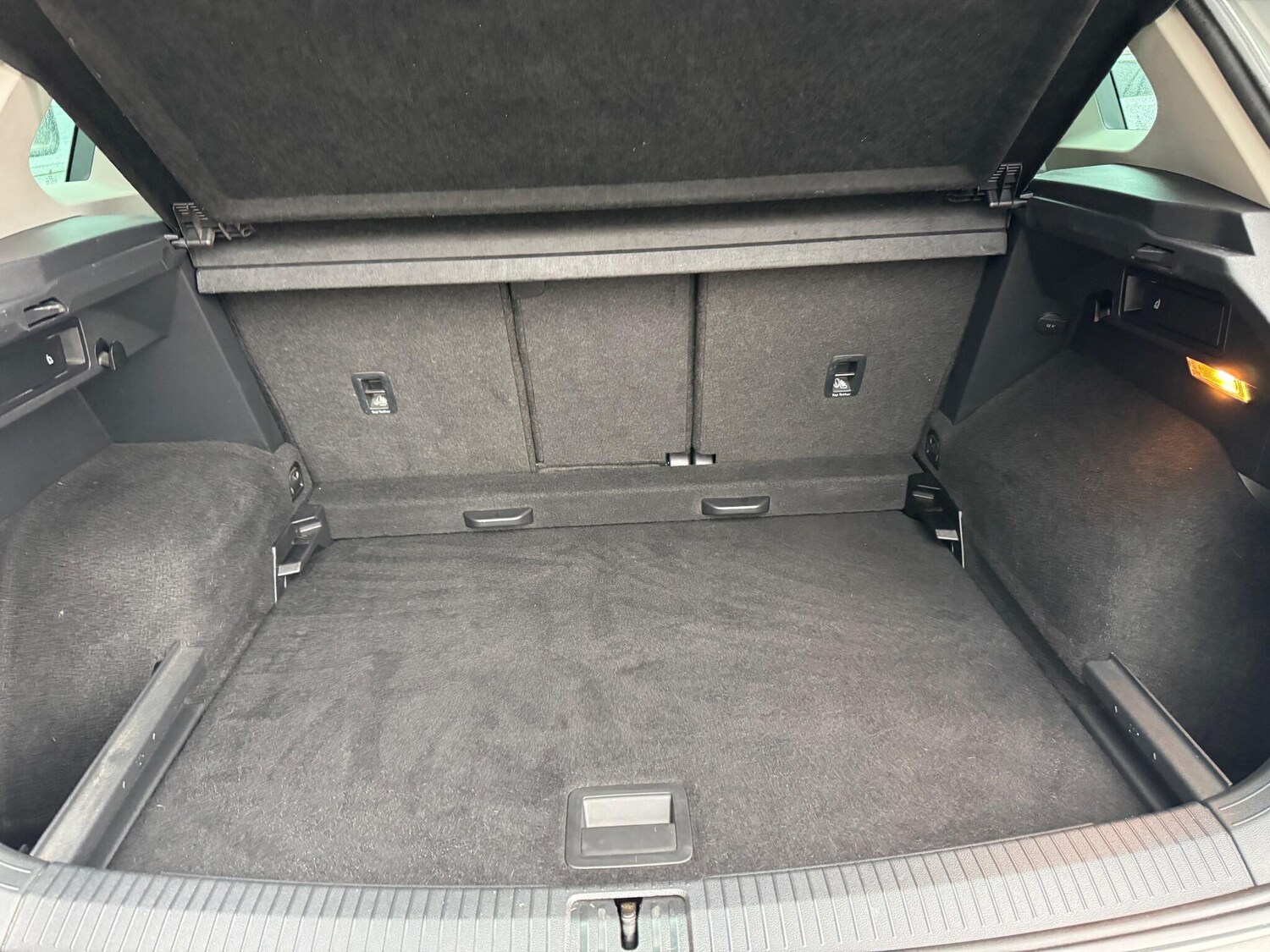 Used Volkswagen Tiguan for sale - 77586788: Photo 50