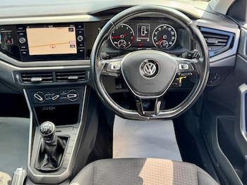 Used Volkswagen Polo 2019 for sale - 79602213: Photo