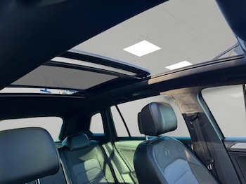 Used Volkswagen Tiguan 2018 for sale - 78405294: Photo