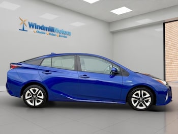 Used Toyota Prius 2017 for sale - 77737825: Photo