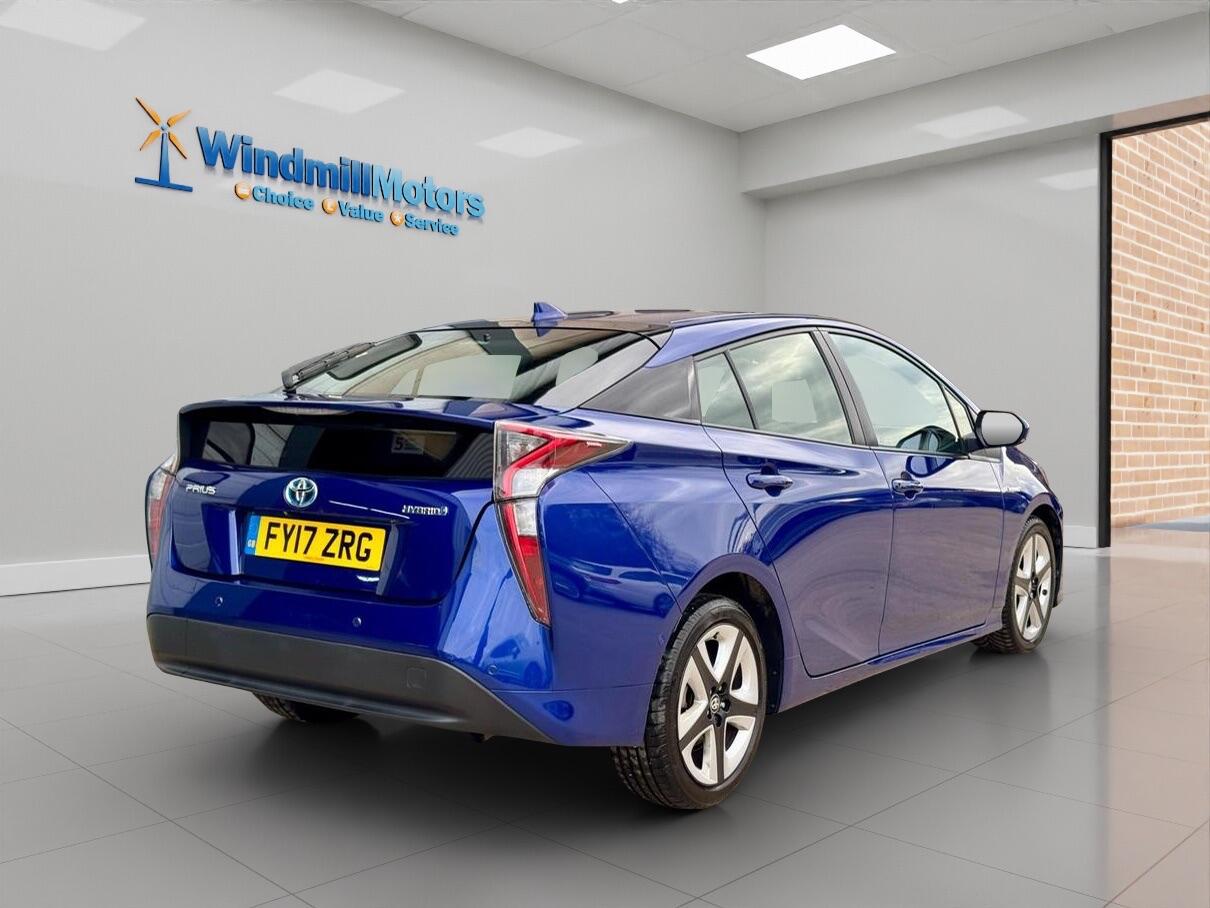 Used Toyota Prius 2017 for sale - 77737825: Photo 7