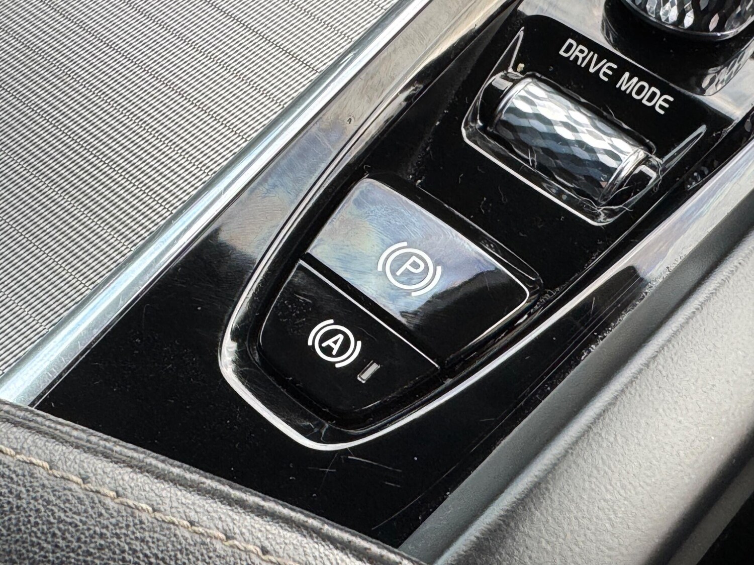 Used Volvo V60 for sale - 77908613: Photo 43