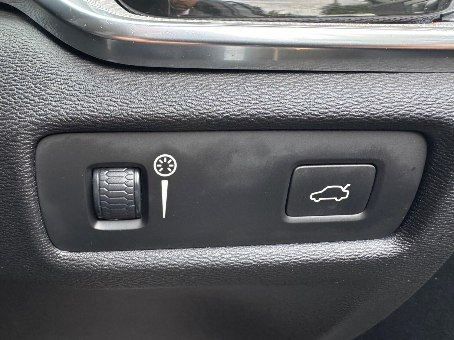 Used Volvo V60 for sale - 77908613: Photo 47