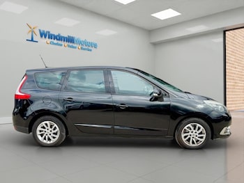 Used Renault Grand Scenic 2014 for sale - 78535427: Photo
