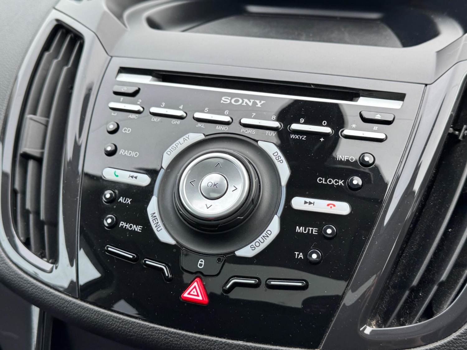 Used Ford Kuga 2013 for sale - 76644637: Photo 21