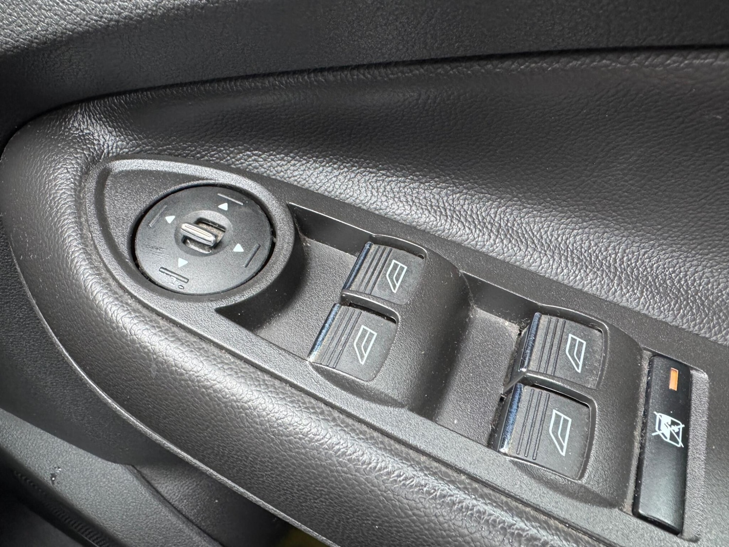 Used Ford Kuga 2013 for sale - 76644637: Photo 31