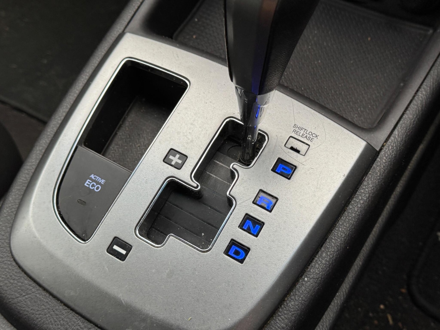 Used Hyundai Santa Fe for sale - 78147778: Photo 15