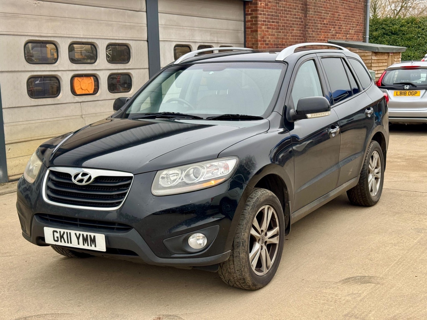 Used Hyundai Santa Fe for sale - 78147778: Photo 4