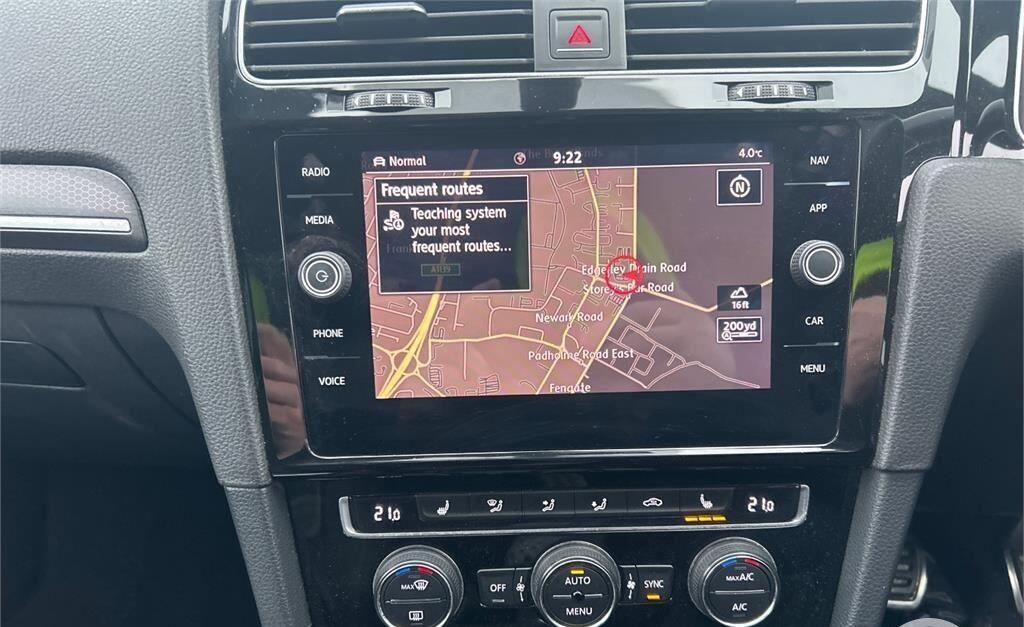 Used Volkswagen Golf 2017 for sale - 77469200: Photo 9