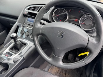 Used Peugeot 3008 2012 for sale - 79316773: Photo