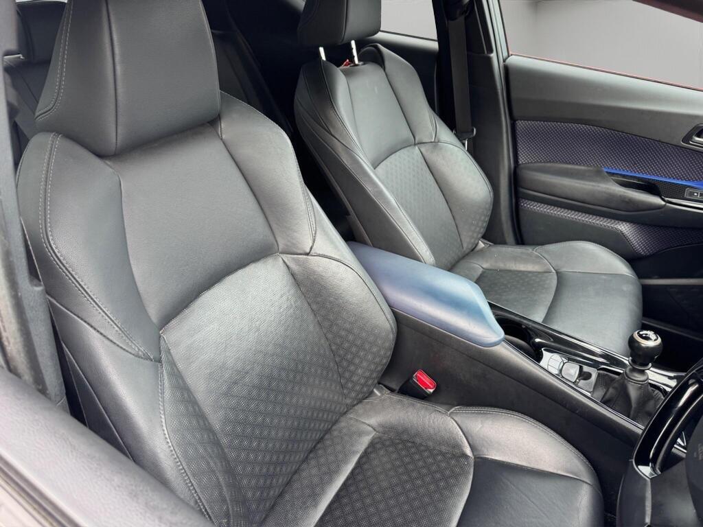 Used Toyota C-HR 2017 for sale - 77387414: Photo 10