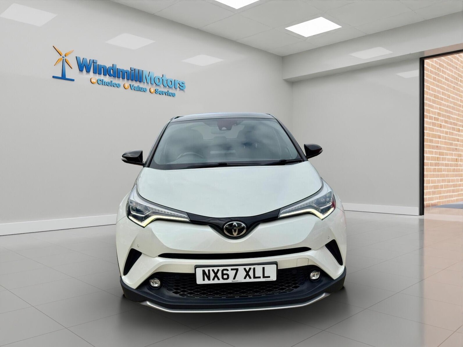 Used Toyota C-HR 2017 for sale - 77387414: Photo 5
