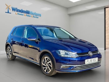 Used Volkswagen Golf 2019 for sale - 78728647: Photo