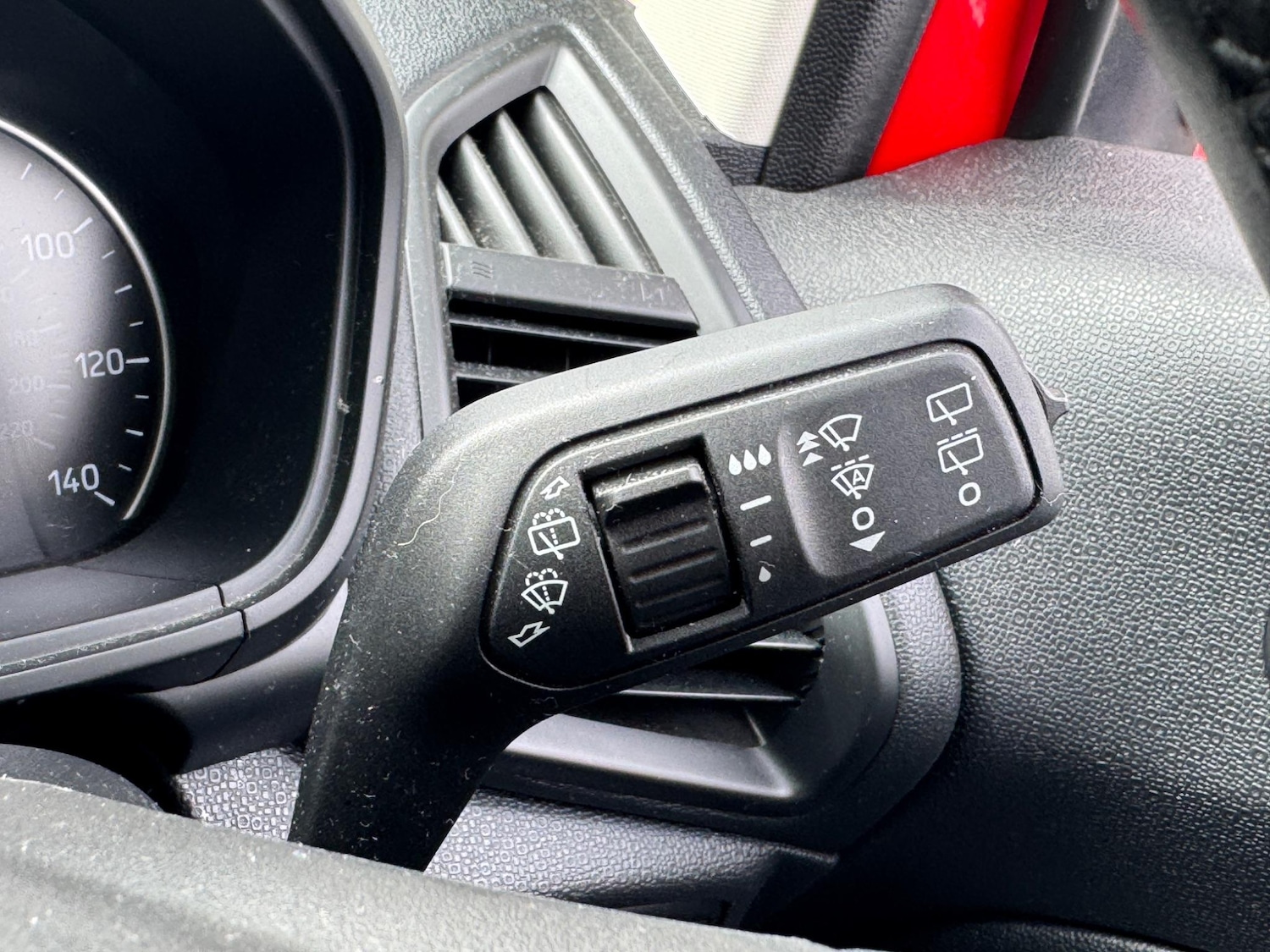 Used Ford Ecosport 2018 for sale - 77162914: Photo 28