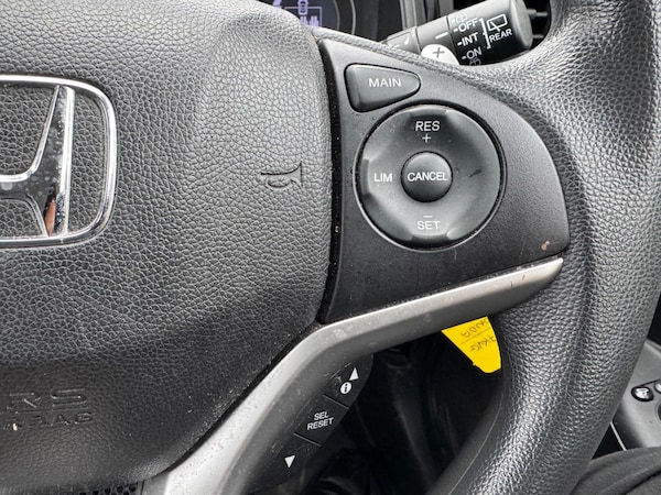 Used Honda Jazz 2017 for sale - 76137447: Photo 24