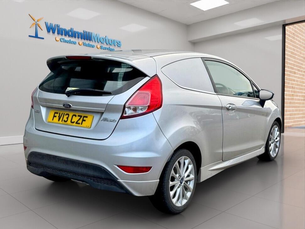 Used Ford Fiesta 2013 for sale - 77425884: Photo 10