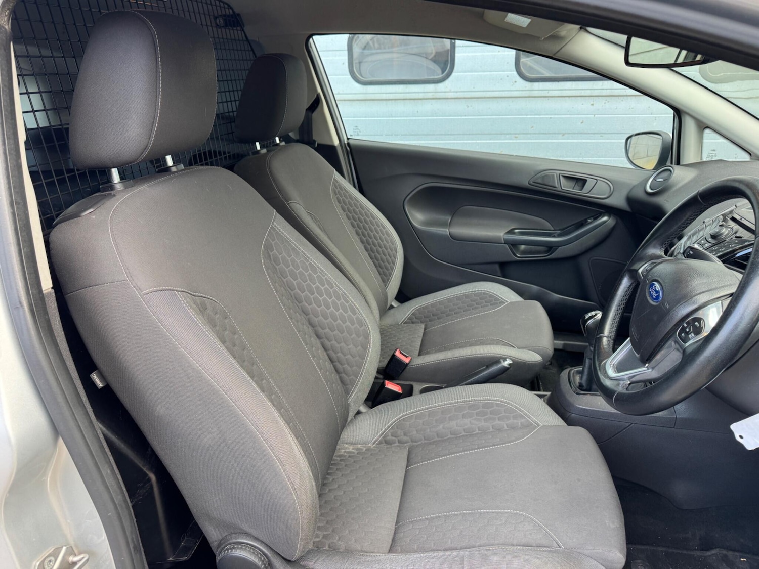 Used Ford Fiesta 2013 for sale - 77425884: Photo 11