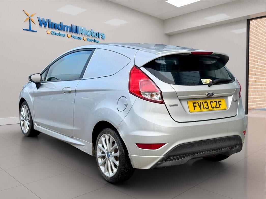 Used Ford Fiesta 2013 for sale - 77425884: Photo 8