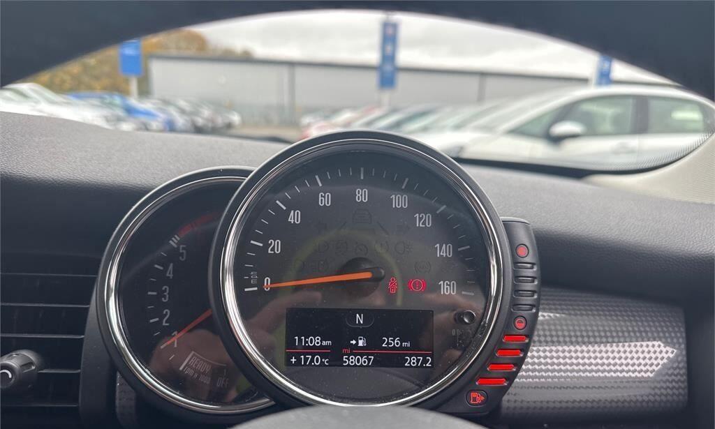 Used MINI Hatch 2015 for sale - 76446636: Photo 8