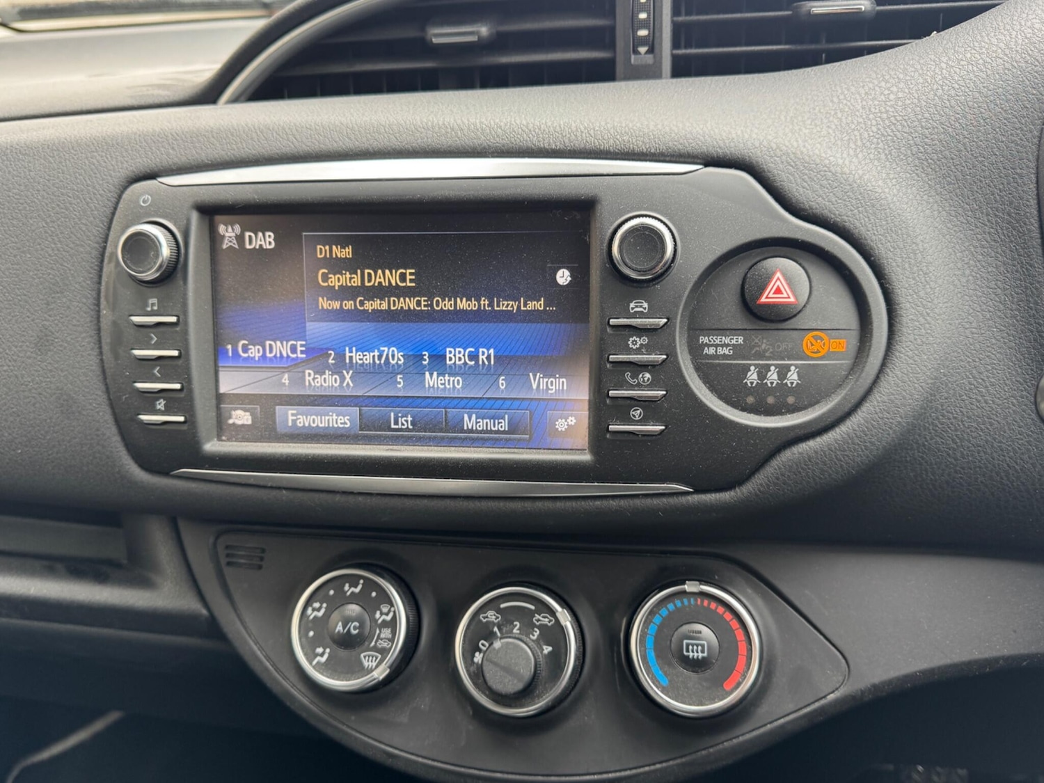 Used Toyota Yaris 2019 for sale - 77695930: Photo 16