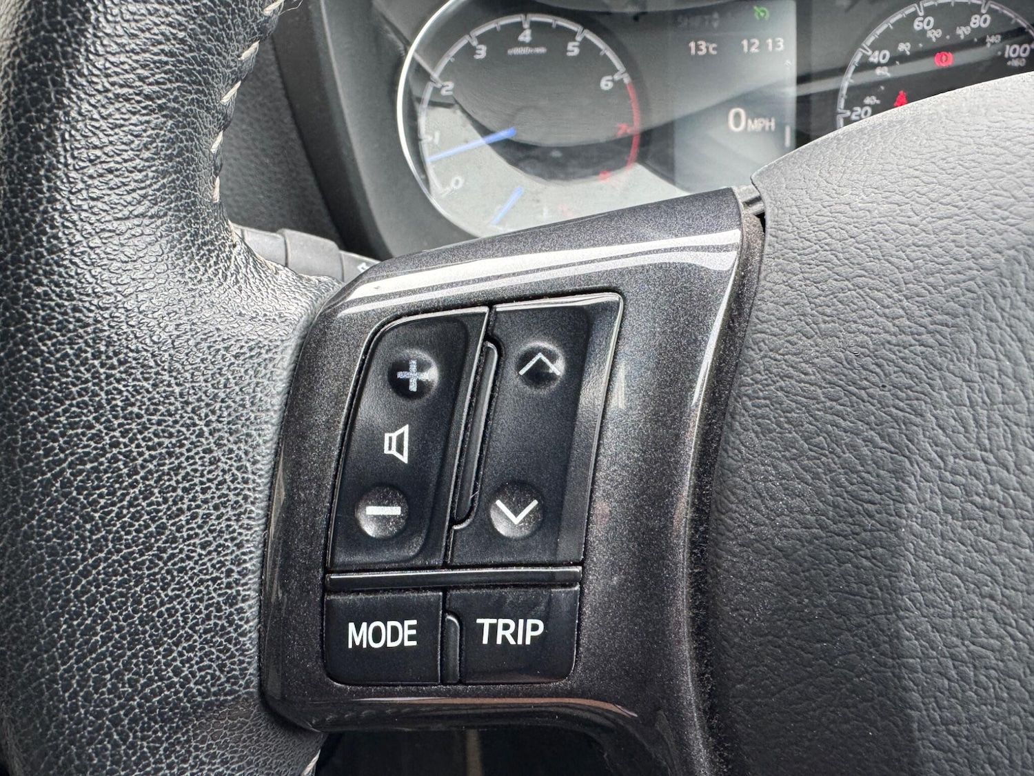 Used Toyota Yaris 2019 for sale - 77695930: Photo 18