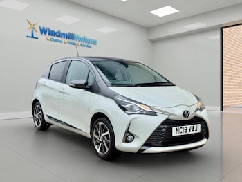 Used Toyota Yaris 2019 for sale - 77695930: Photo