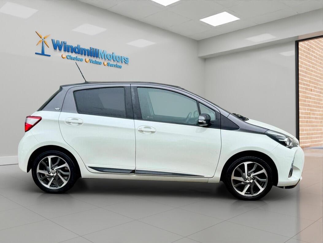 Used Toyota Yaris 2019 for sale - 77695930: Photo 3