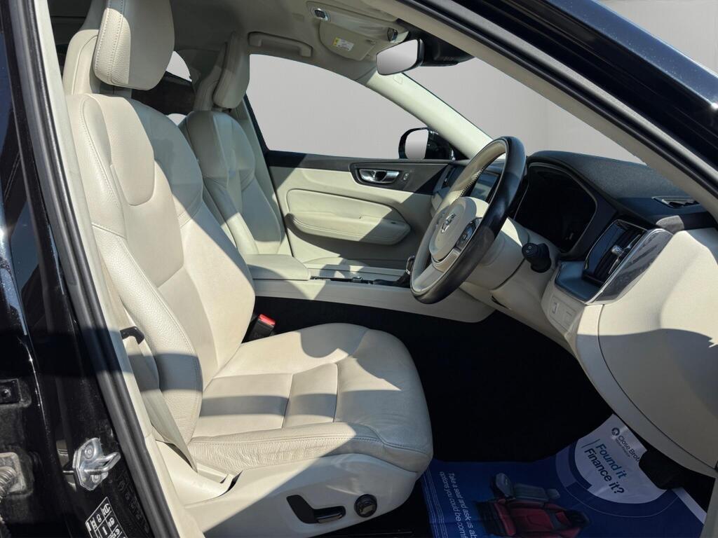 Used Volvo XC60 2018 for sale - 78127906: Photo 12