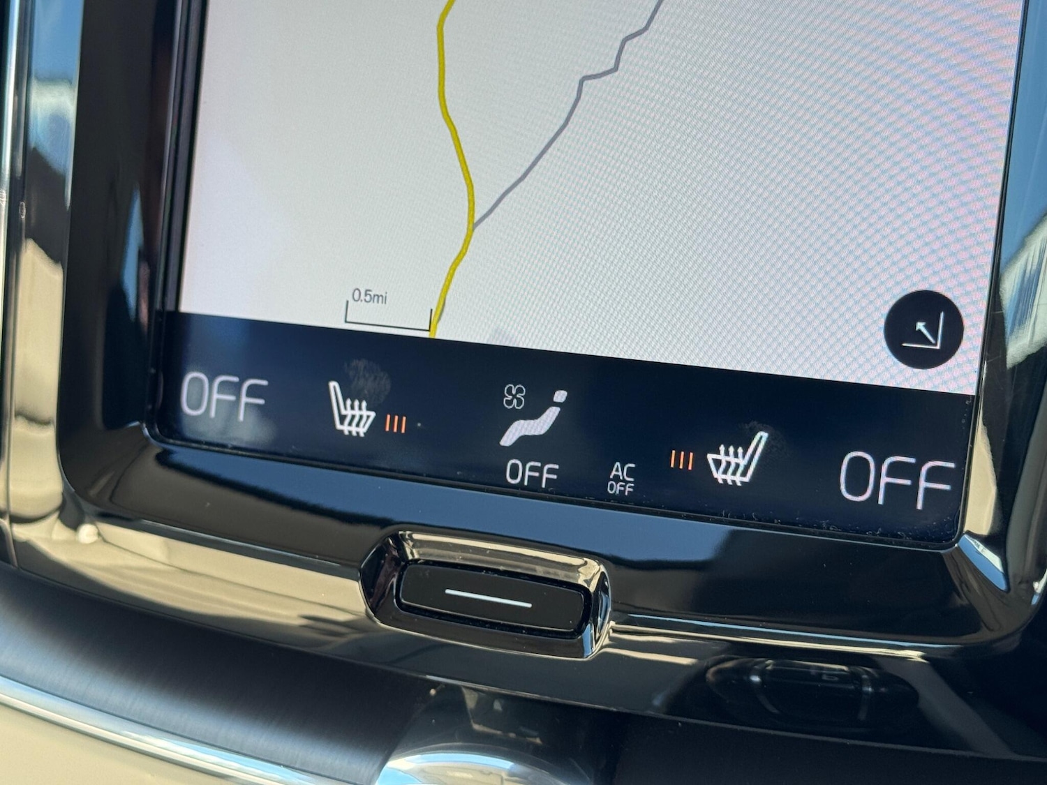 Used Volvo XC60 2018 for sale - 78127906: Photo 17