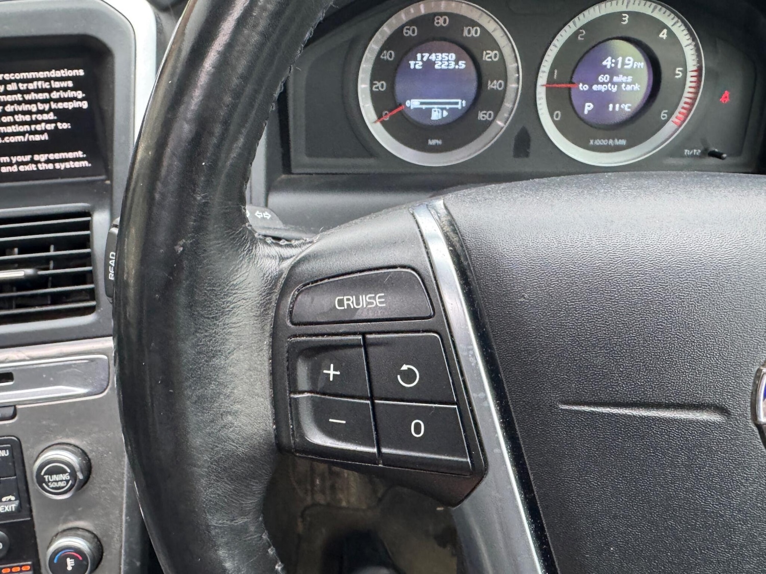 Used Volvo XC60 2009 for sale - 78204250: Photo 13