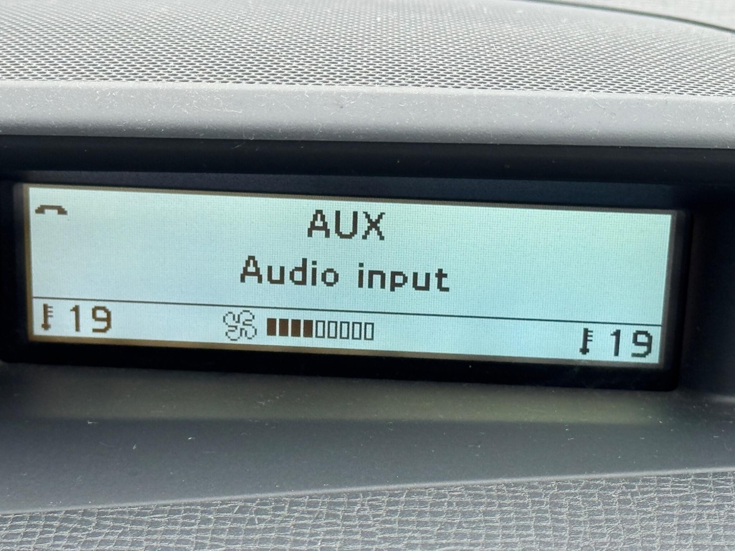 Used Volvo XC60 2009 for sale - 78204250: Photo 17