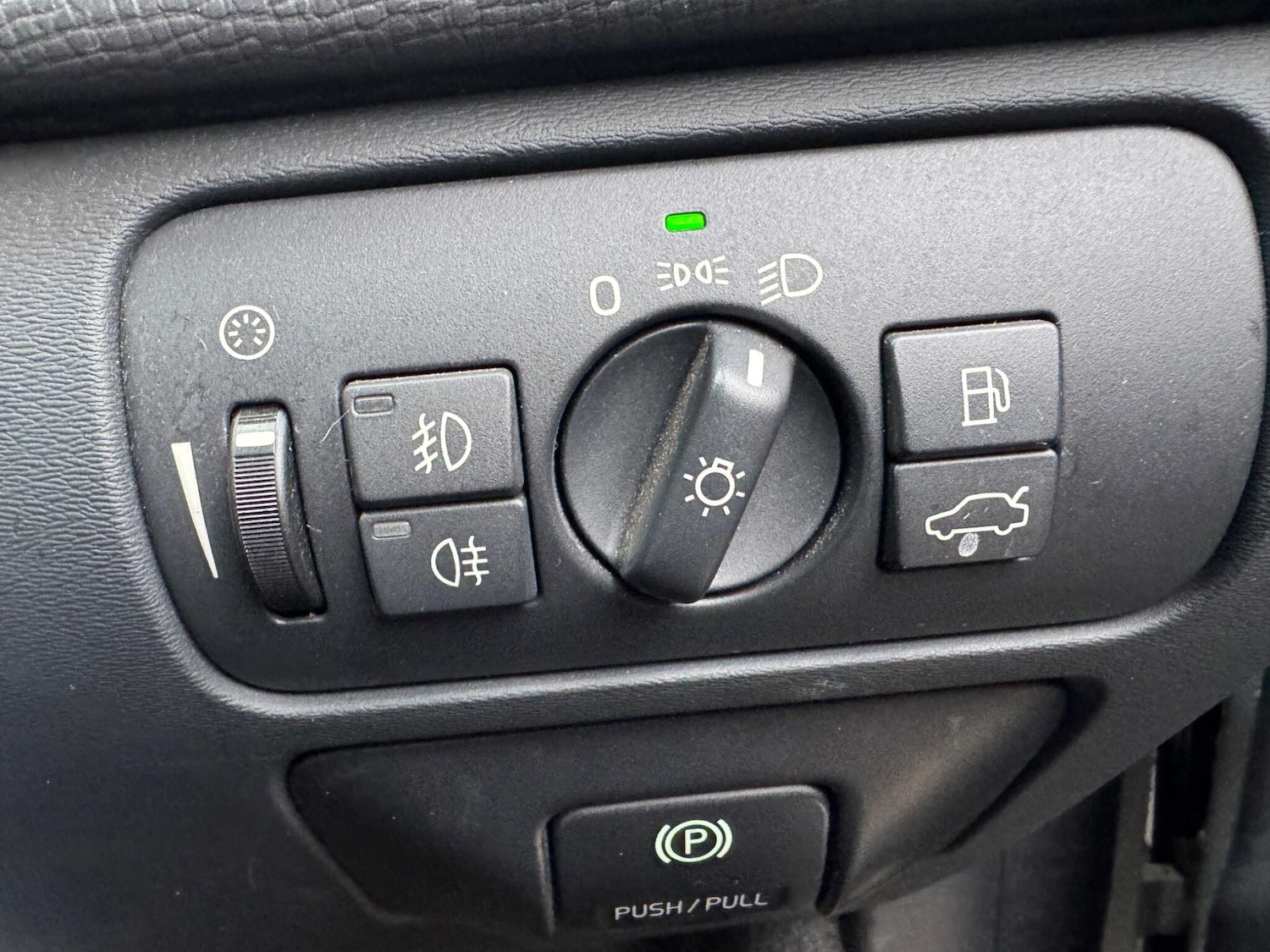 Used Volvo XC60 2009 for sale - 78204250: Photo 20