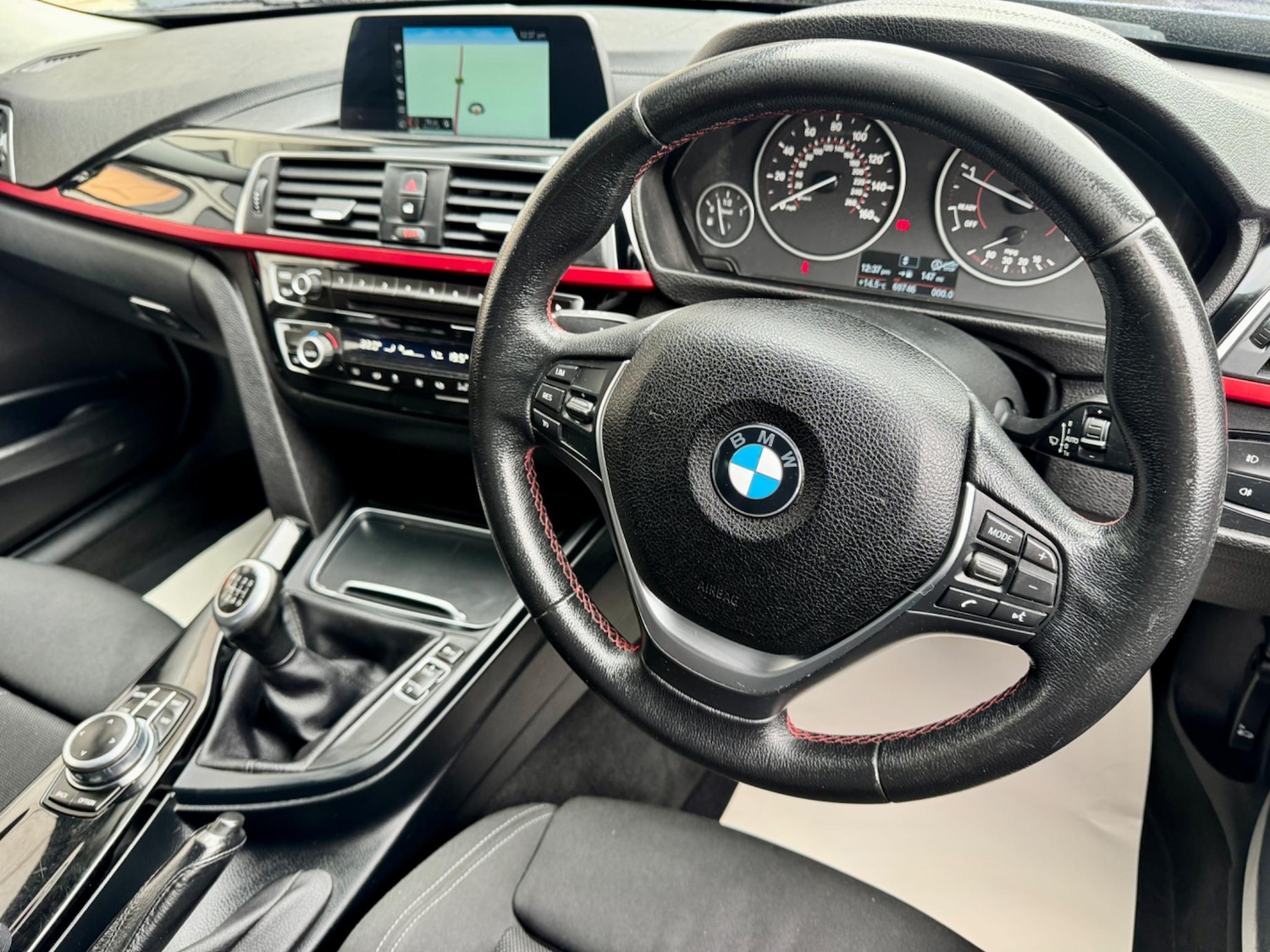 Used BMW 3 Series 2018 for sale - 77696841: Photo 2